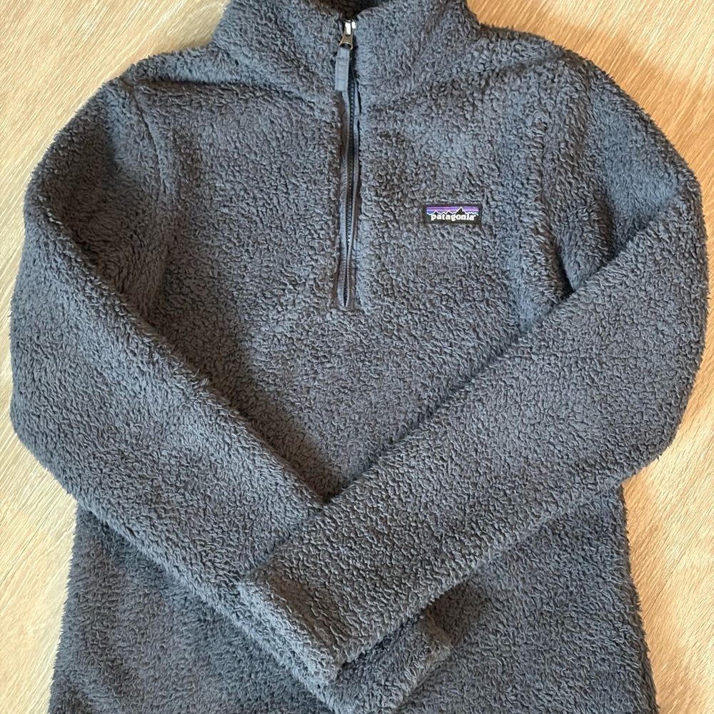 Patagonia Charcoal Fleece Quarter-Zip Pullover